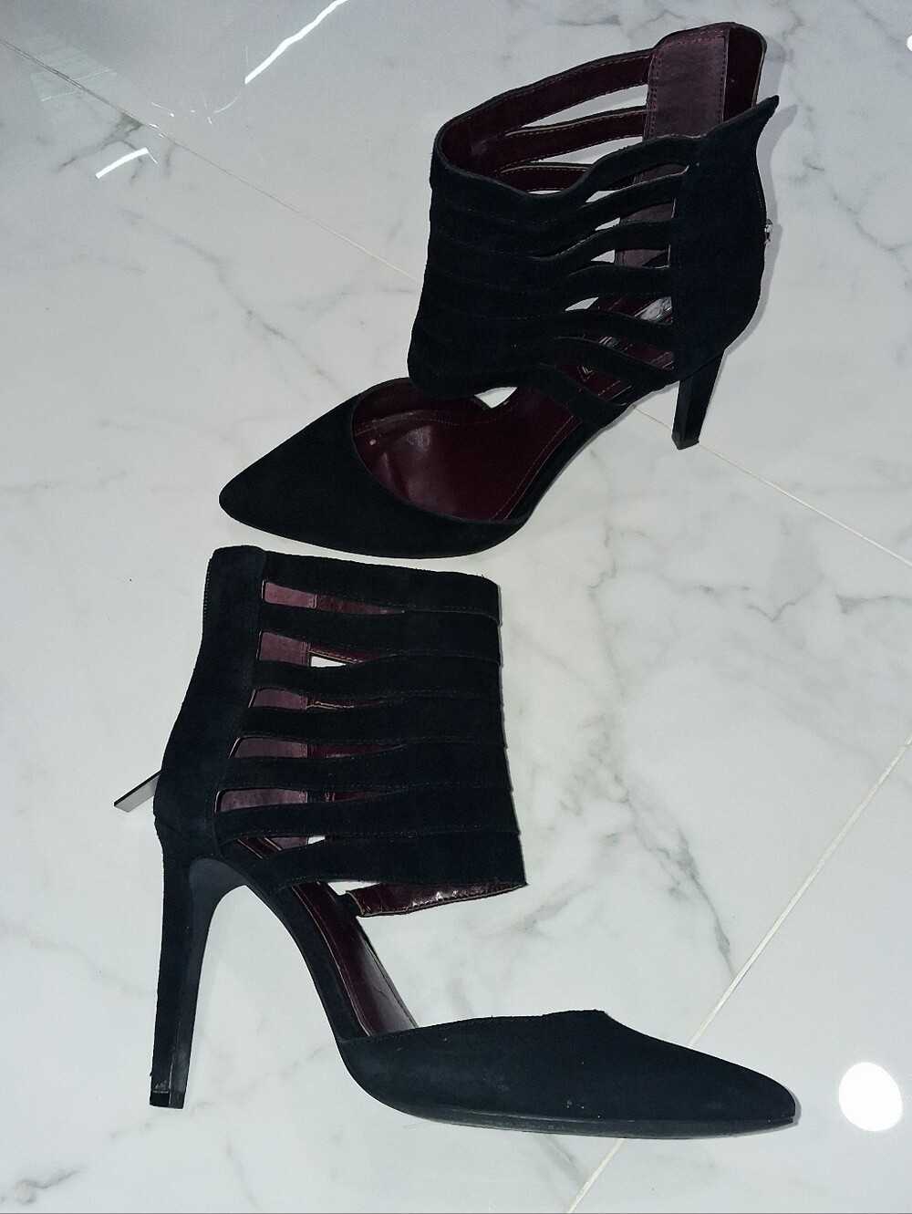 BCBGeneration Size 8.5 Strappy Cage Suede Zip Up Ankle Closed Pointed Toe Heels